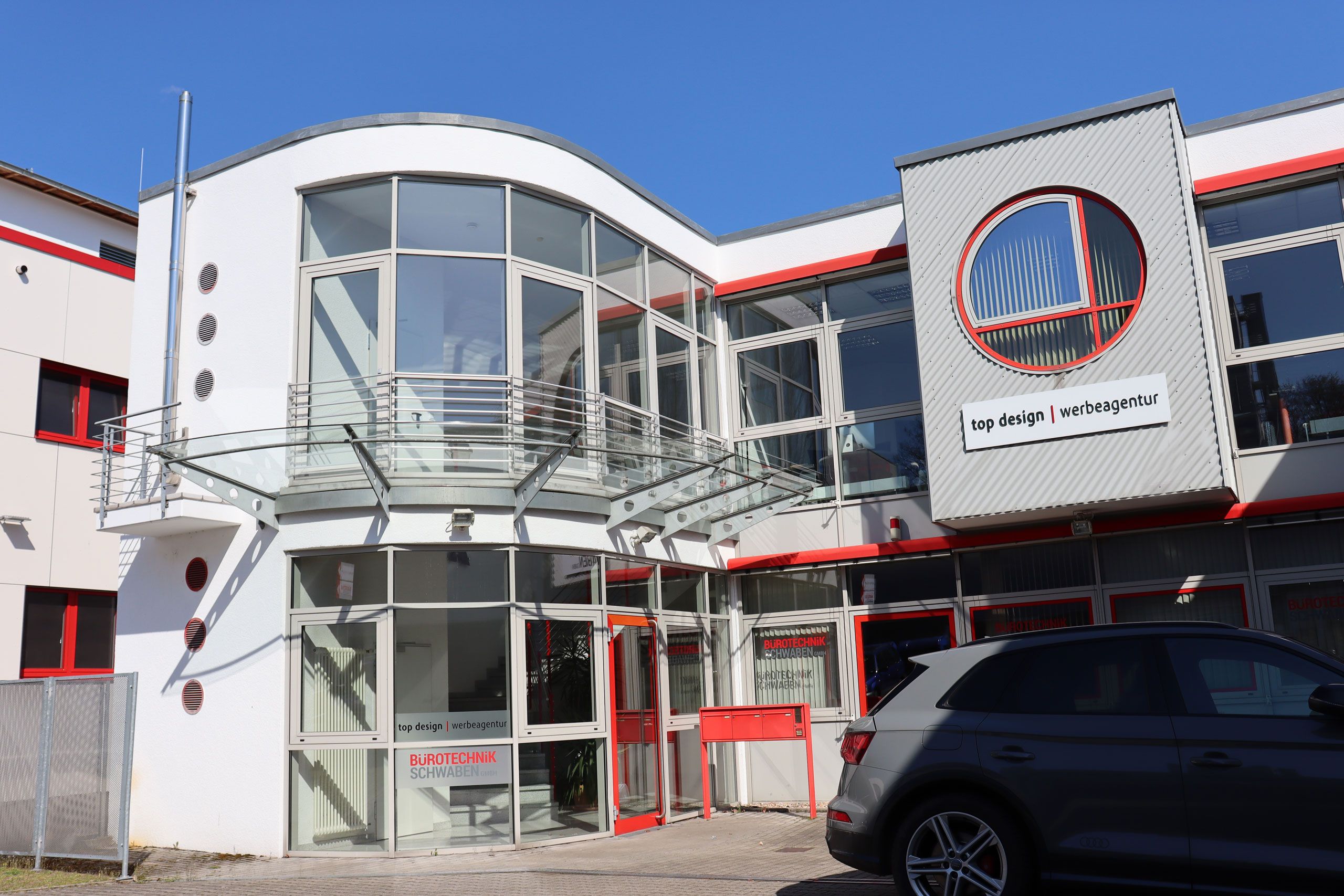 Reinigung Fensterfassade Topdesign Werbeagentur