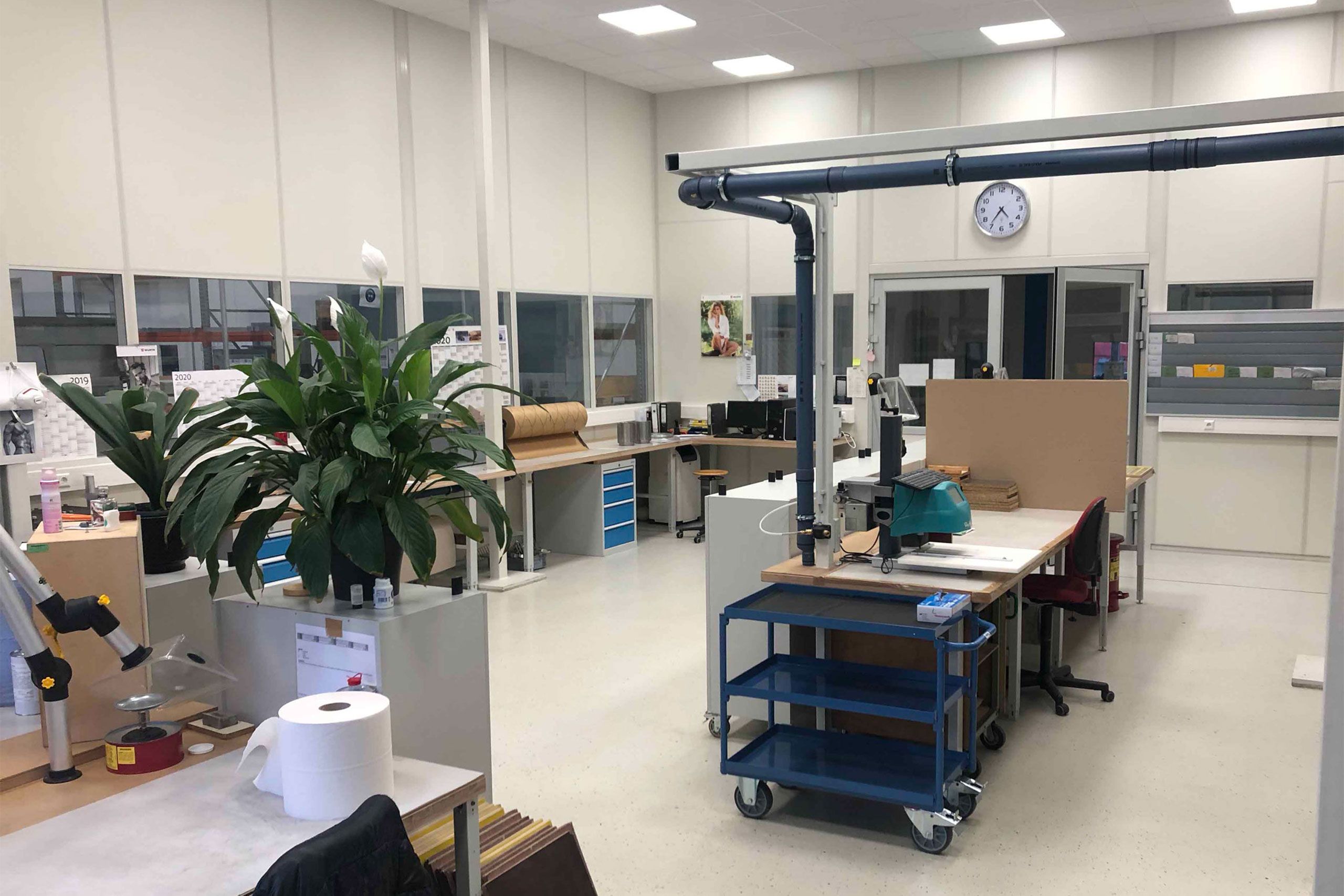 Reinigung Prüf- und Produktionsräume