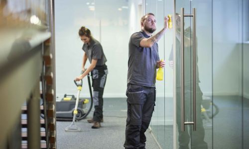 Büroreinigung im Umkreis Esslingen